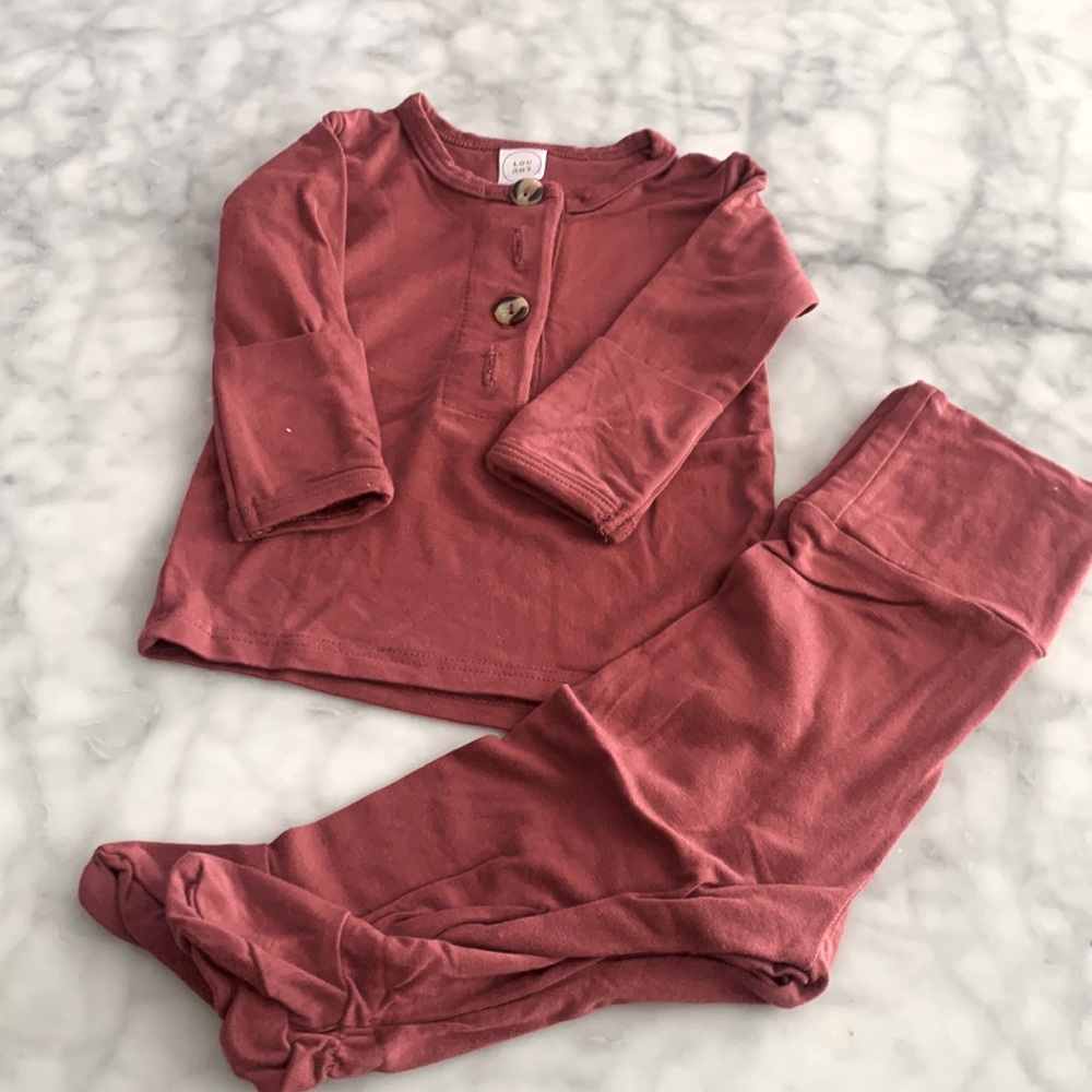 Lou Lou and company top and bottom set